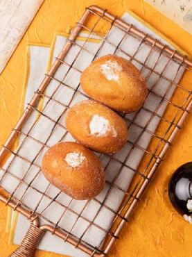 Doughnuts (Bomboloni)